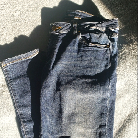 Michael kors size 2 jeans. - Picture 1 of 4